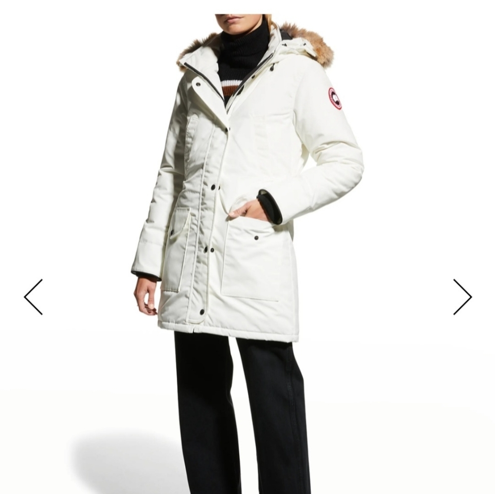 CANADA GOOSE TRILLIUM DOWN PARKA COAT w/ NATURAL COYOTE FUR TRIM